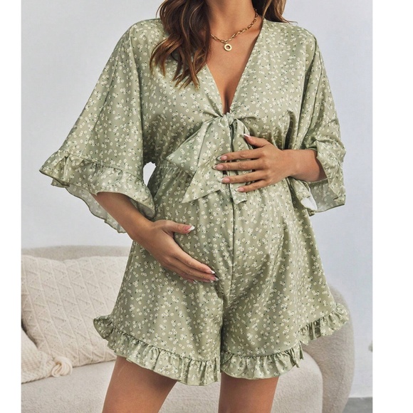 Boho Floral Print Tie Front Ruffle Hem Short Sleeve Romper - Picture 8 of 10